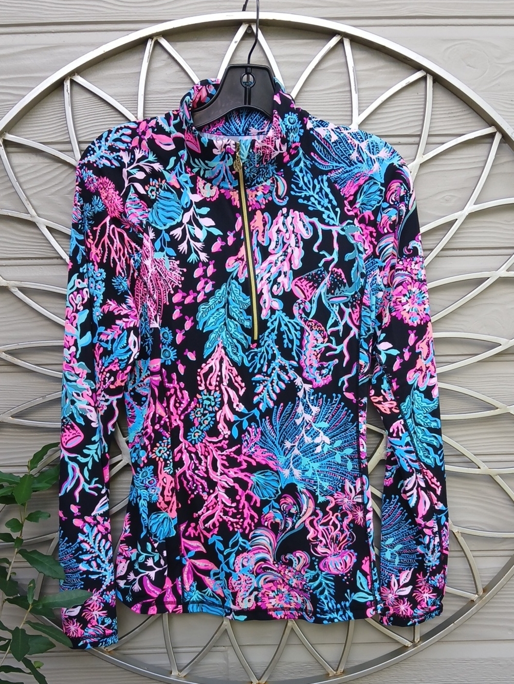 Lilly Pulitzer Womens Long Sleeve Quarter-Zip Pullover - Pink & Blue Floral